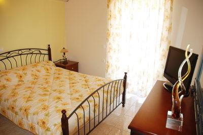 фото отеля Tsiolis Studios Apartments & Luxury Suites Tsilivi