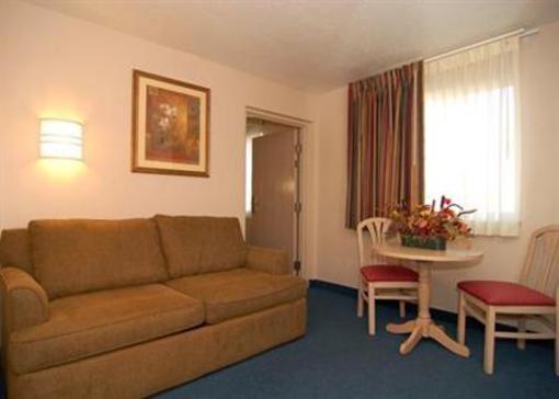 фото отеля Comfort Inn & Suites North Albuquerque