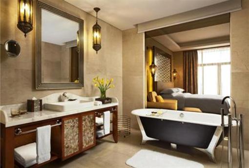 фото отеля Sheraton Qingyuan Lion Lake Resort