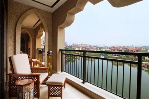 фото отеля Sheraton Qingyuan Lion Lake Resort
