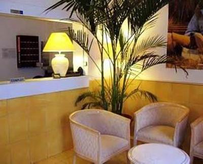 фото отеля Abasun Hotel Montpellier Centre