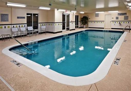 фото отеля Fairfield Inn & Suites Tallahassee Central