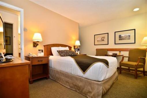 фото отеля Best Western Pioneer Court Hotel Lusk