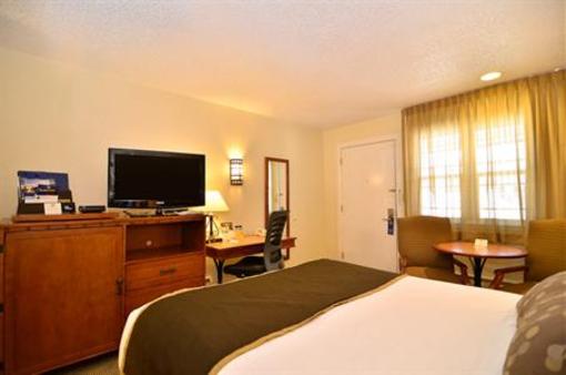 фото отеля Best Western Pioneer Court Hotel Lusk