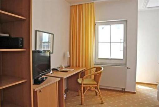 фото отеля Inselhotel Rugen Gohren