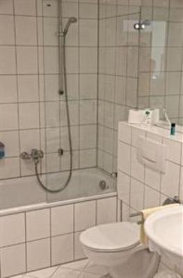 фото отеля Inselhotel Rugen Gohren