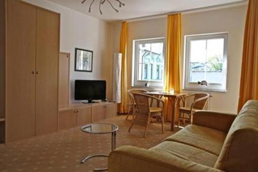 фото отеля Inselhotel Rugen Gohren