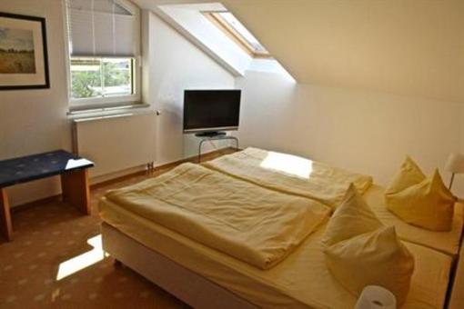 фото отеля Inselhotel Rugen Gohren