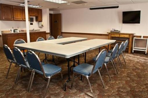 фото отеля BEST WESTERN Kendallville Inn