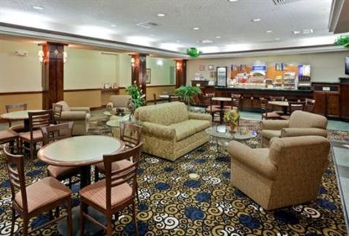 фото отеля Holiday Inn Express Dodge City