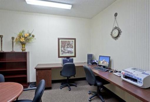 фото отеля Holiday Inn Express Dodge City