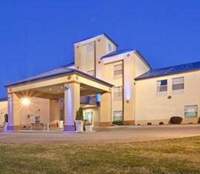 фото отеля Holiday Inn Express Dodge City