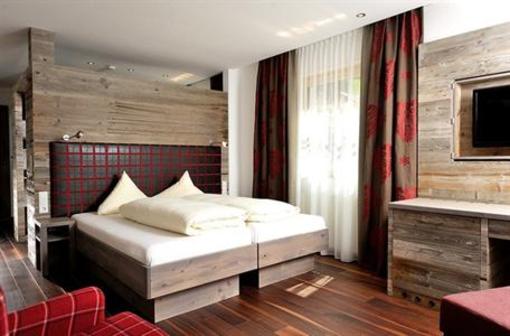 фото отеля Alpenhotel Ischgler Hof Ischgl
