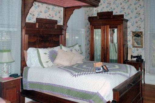 фото отеля McKay House Bed and Breakfast Inn