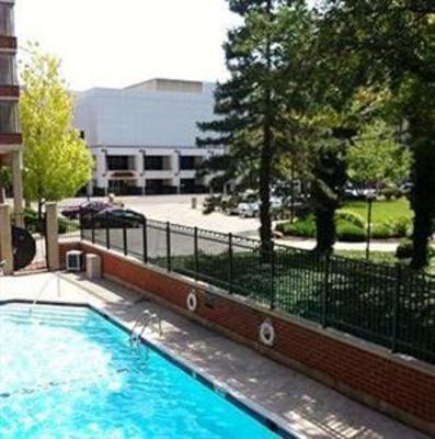 фото отеля Crowne Plaza Dayton