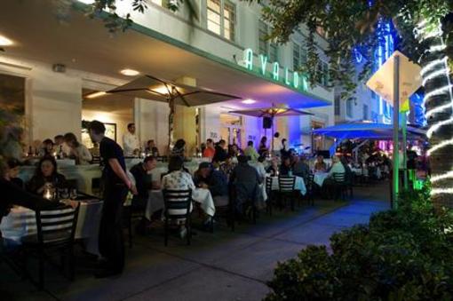 фото отеля Avalon Hotel Miami Beach