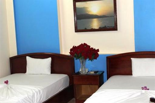 фото отеля Nha Trang Beach Hotel