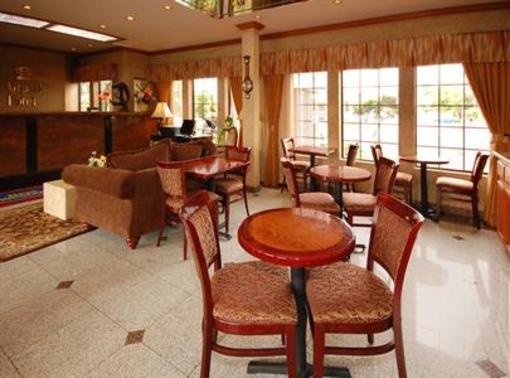 фото отеля Best Western Airpark Hotel