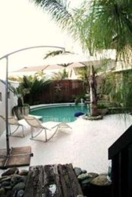 фото отеля Point B Guest House