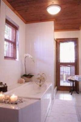 фото отеля Point B Guest House