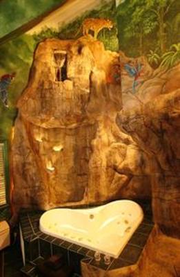 фото отеля Black Swan Inn Luxurious Theme Suites
