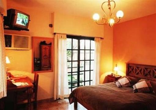 фото отеля Caseron Porteno B&B