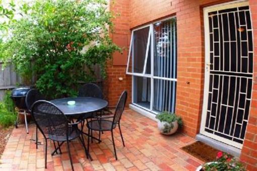 фото отеля Amawind Apartments Melbourne