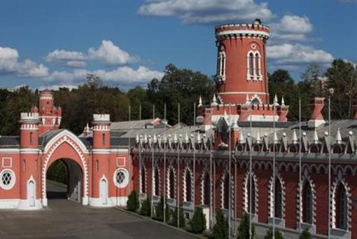 фото отеля Petroff Palace