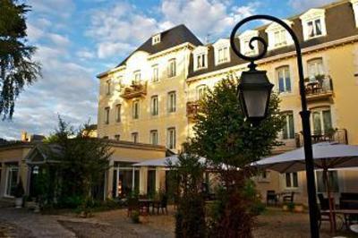 фото отеля Grand Hotel de Courtoisville