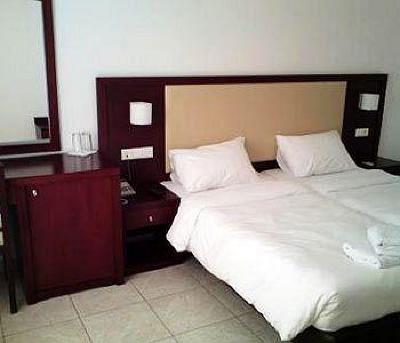фото отеля Irini Hotel Tourlos