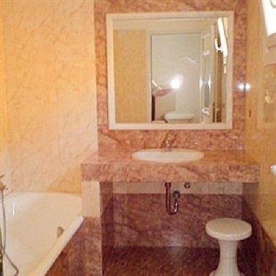 фото отеля Irini Hotel Tourlos
