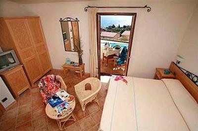 фото отеля Hotel Villa Gustui Maris