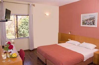фото отеля Nes Ammim Guest House