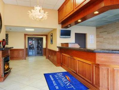 фото отеля Baymont Inn & Suites