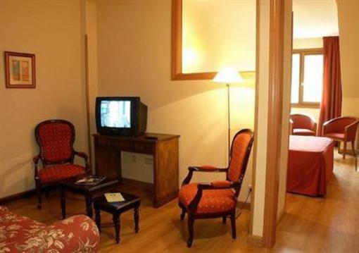 фото отеля Hotel Ciudad de Cangas de Onis