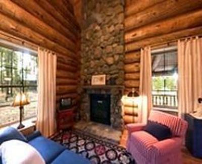 фото отеля Devil's Thumb Ranch Resort