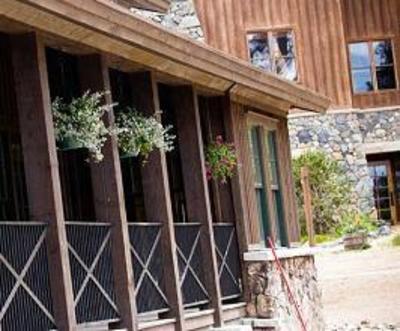 фото отеля Devil's Thumb Ranch Resort