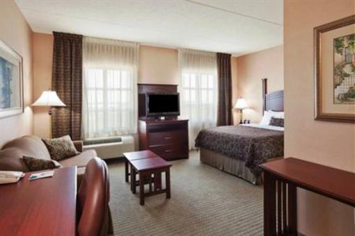 фото отеля Staybridge Suites Oakville