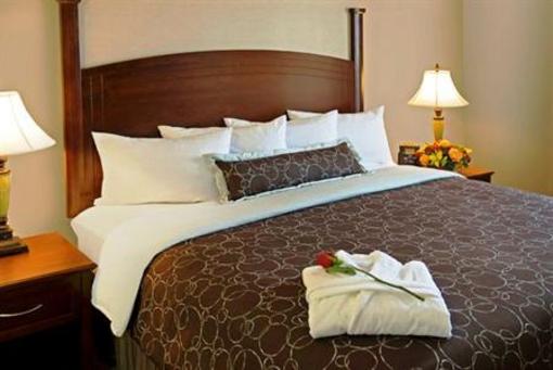 фото отеля Staybridge Suites Oakville
