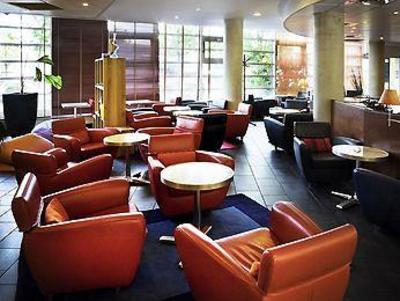 фото отеля Suite Novotel CDG Paris Nord 2