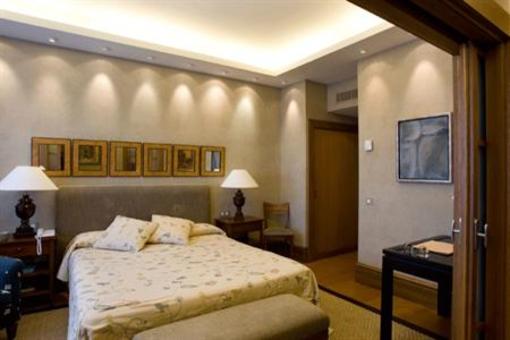 фото отеля Silken Al-Andalus Palace Hotel