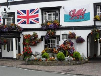 фото отеля Bear Hotel Crickhowell