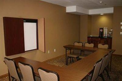 фото отеля Hampton Inn Napanee-Ontario
