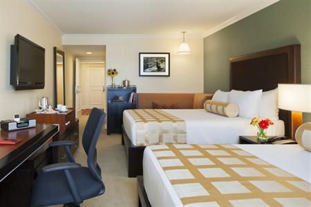 фото отеля Westminster Hotel Livingston (New Jersey)