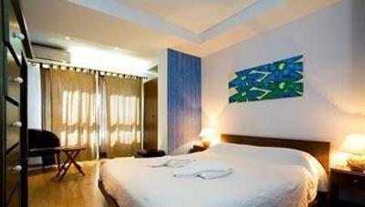 фото отеля Rooms Deluxe Hotel