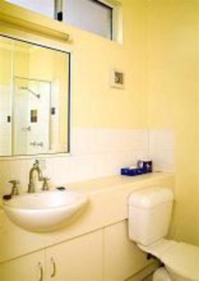 фото отеля Tropical Queenslander Hotel Cairns