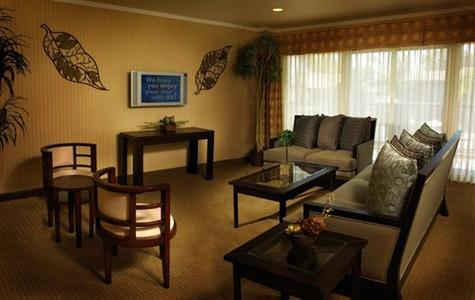 фото отеля Doubletree Hotel Claremont