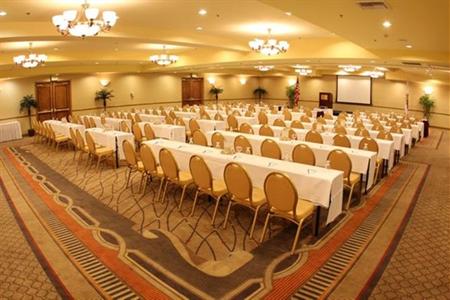 фото отеля Doubletree Hotel Claremont