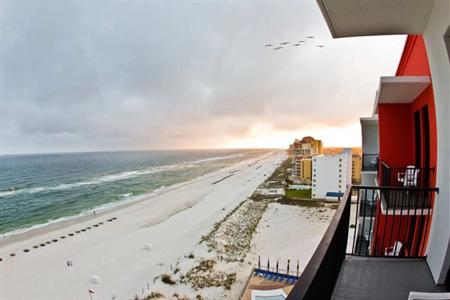 фото отеля Hampton Inn & Suites Orange Beach/Gulf Front
