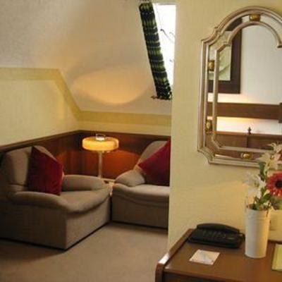 фото отеля Hotel zum Walde